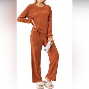 Ribbed Wide-Leg Knit Pants in Rust pants only